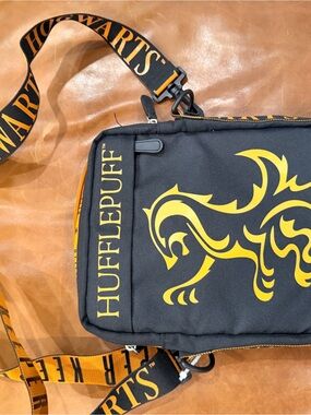 Hufflepuff Black and Yellow Crossbody Bag